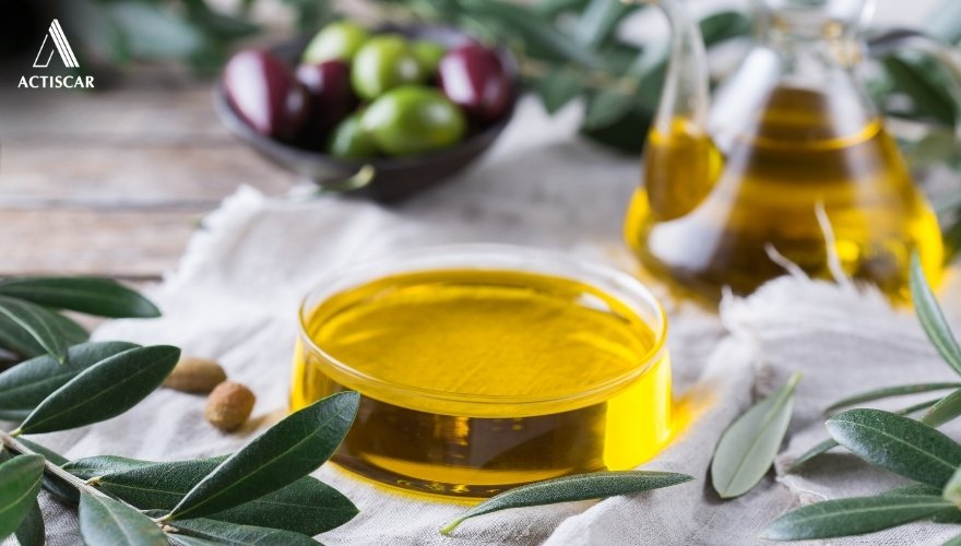 Nguyên nhân khiến dầu mù u được dùng để trị rạn da