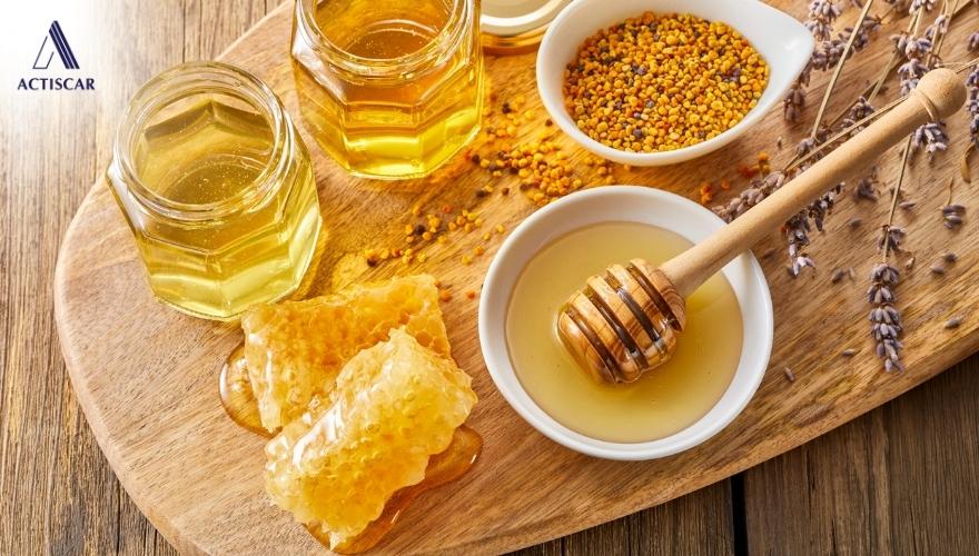 Nguyên nhân mật ong được dùng để trị rạn da