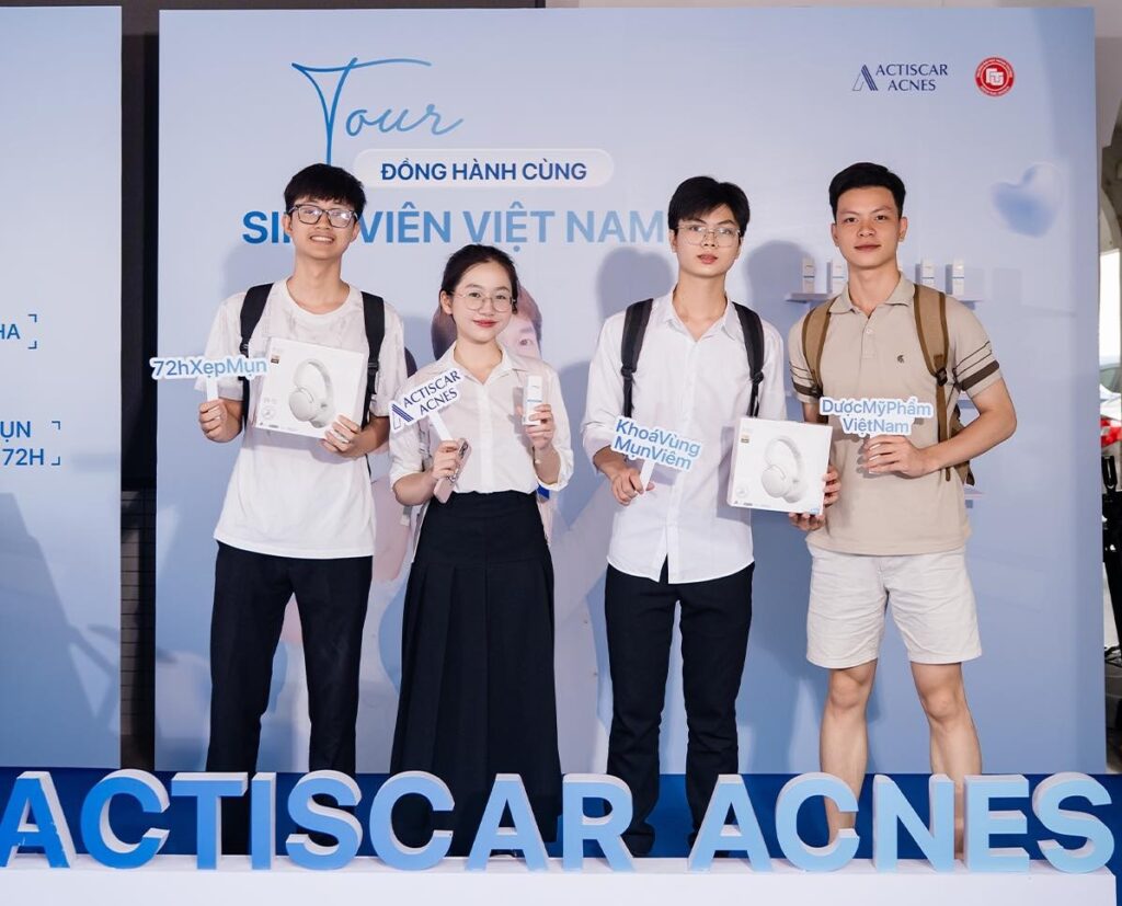 Sự kiện Tour đồng hành cùng sinh viên tại đại học Ngoại Thương